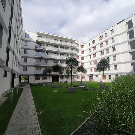 Fajny Apartament Z Parkingiem, Obok Metra. Warsaw Exterior photo