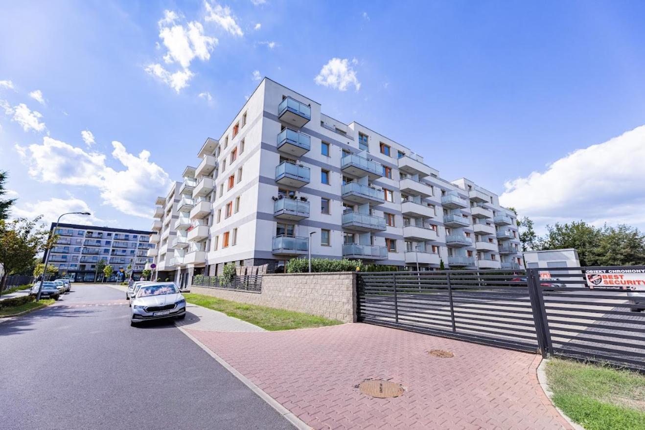 Apartamento Z Parkingiem, Obok Metra. Varsovia