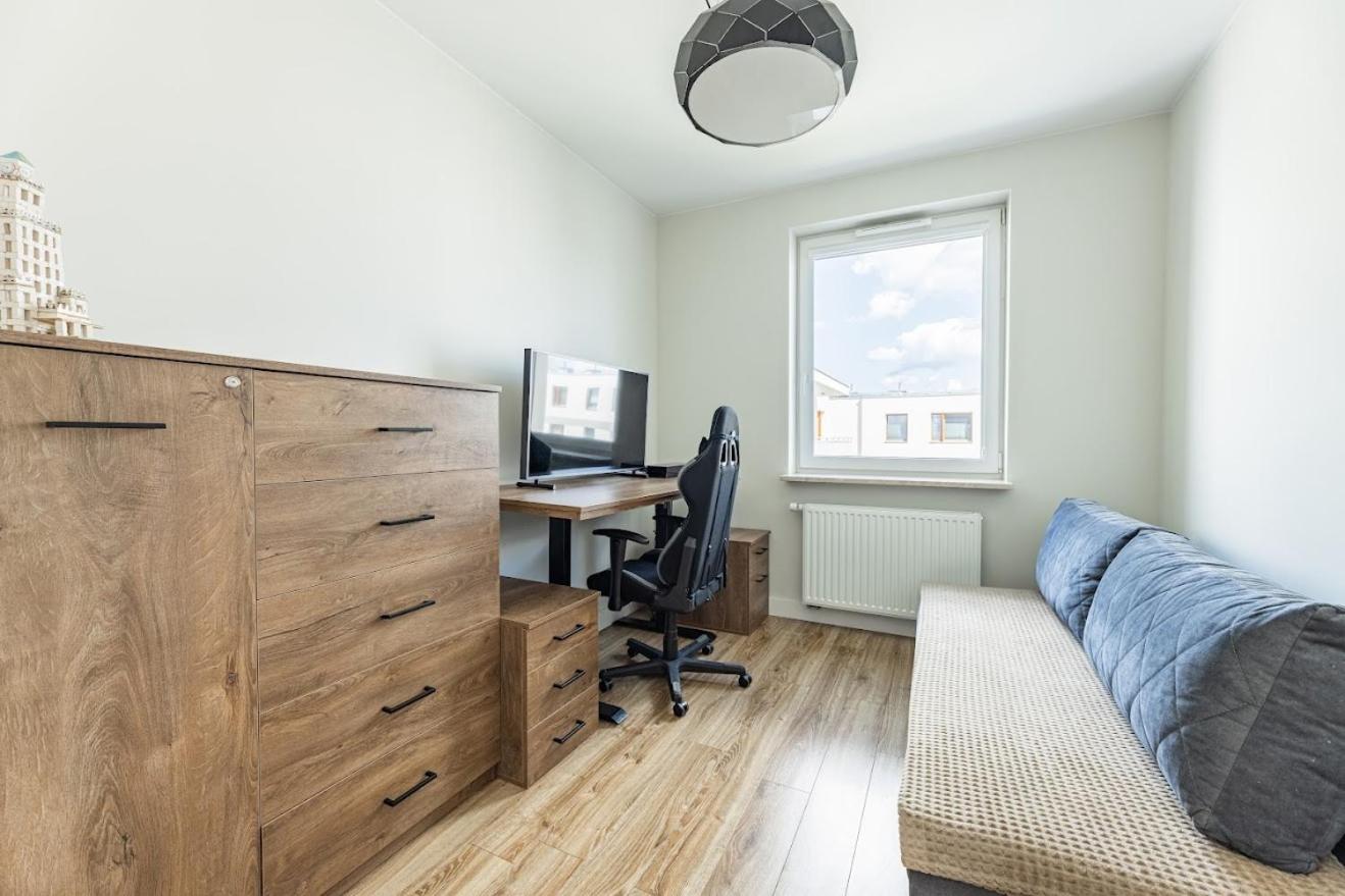 Z Parkingiem, Obok Metra. Apartamento *